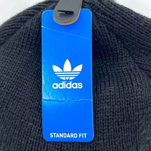 ADIDASđź’Ż BLACK STANDARD FIT BEANIE HAT, ONE SIZE, GOLD LOGO EMBROIDERED, UNISEX - Picture 6 of 13